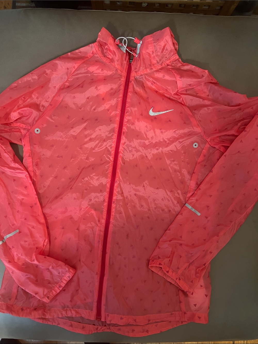 Nike Women’s Coral Pink Full-Zip Running Jacket